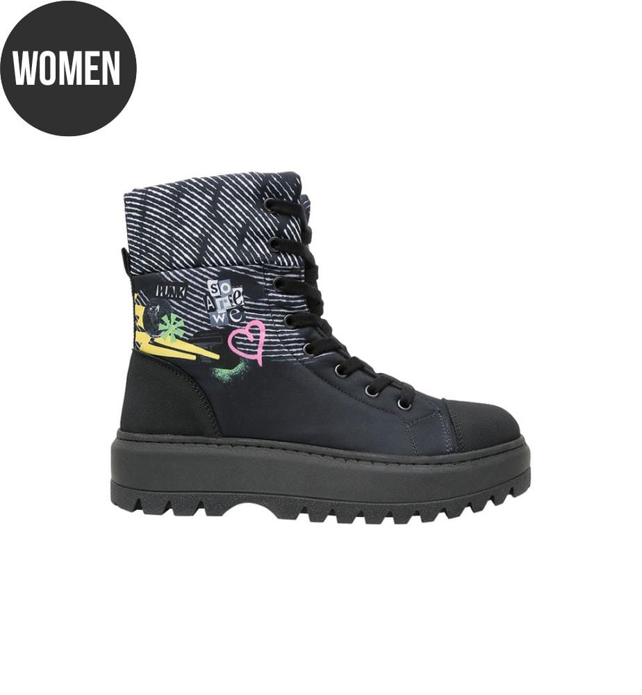 Vegane Damen-Langstiefel in Schwarz – „The Night is Still Young“-Motiv