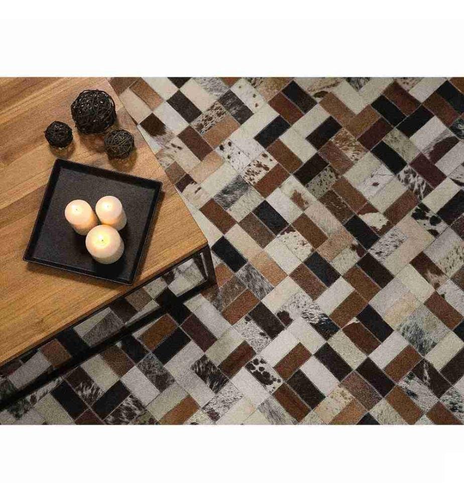 Tapis Rectangulaire Beige et Marron en Cuir d'Agneau Patchwork pour Intérieur au Style Moderne 80 x 150 cm