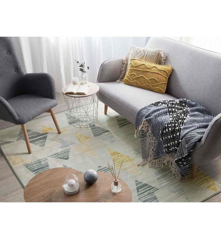 Tapis Rectangulaire Gris et Jaune en Polyester Motif Triangles pour Chambre ou Salon au Style Moderne 140 x 200 cm
