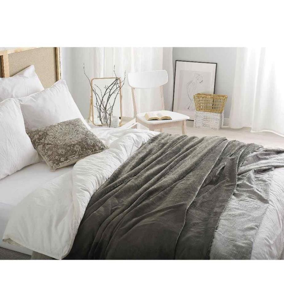 Plaid Douillet Gris Foncé à Pompons Ultra Doux au Toucher Chaud et Décoratif Idéal comme Couvre Lit ou Accessoire Déco de Salon
