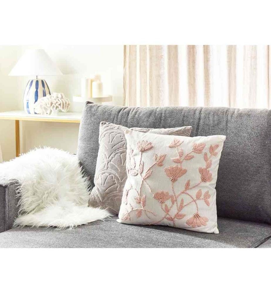 Coussin Décoratif en Coton Blanc et Rose 45 x 45 cm à Motif Floral Brodé Housse Amovible Rembourrage Polyester Accessoire Ambiance Intérieur