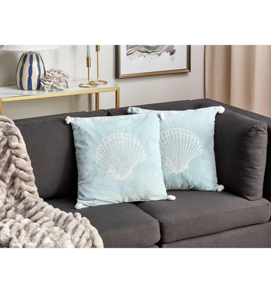 Lot de 2 Coussins Décoratifs en Velours Bleu à Motif de Coquillage 45 x 45 cm Rembourrés Polyester Accessoire Moelleux Intérieur Style Côtier