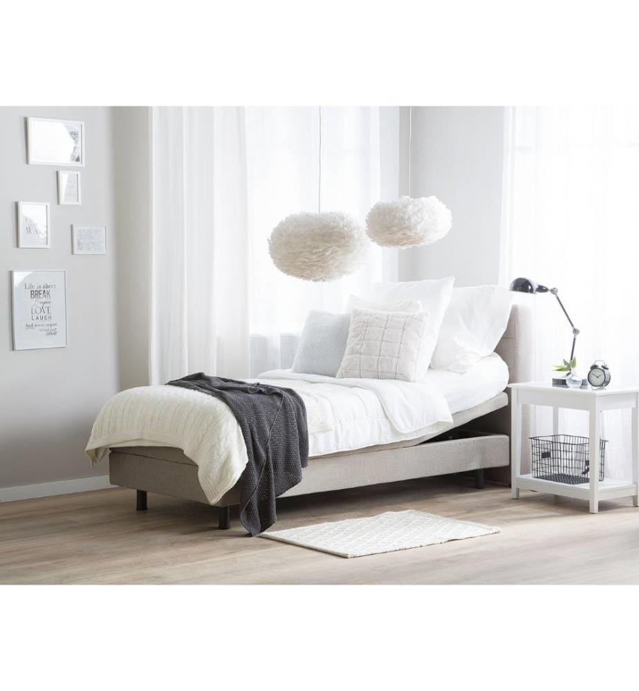 Lit Simple Ajustable Electrique en Tissu Beige 80 x 200 cm Position Réglable par Télécommande pour Chambre au Style Transitionnel ou Moderne