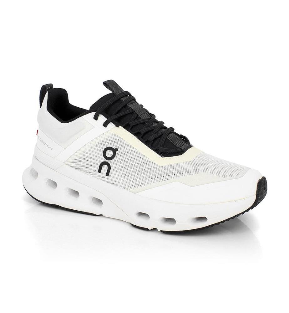 Baskets Cloudnova X - Blanc et Noir