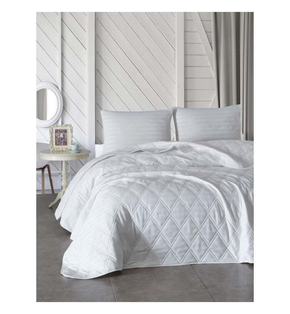 Ensemble de couvre-lits matelassés King Water Yollu Saten 240 x 220 cm + 2x 60 x 60 cm - Blanc