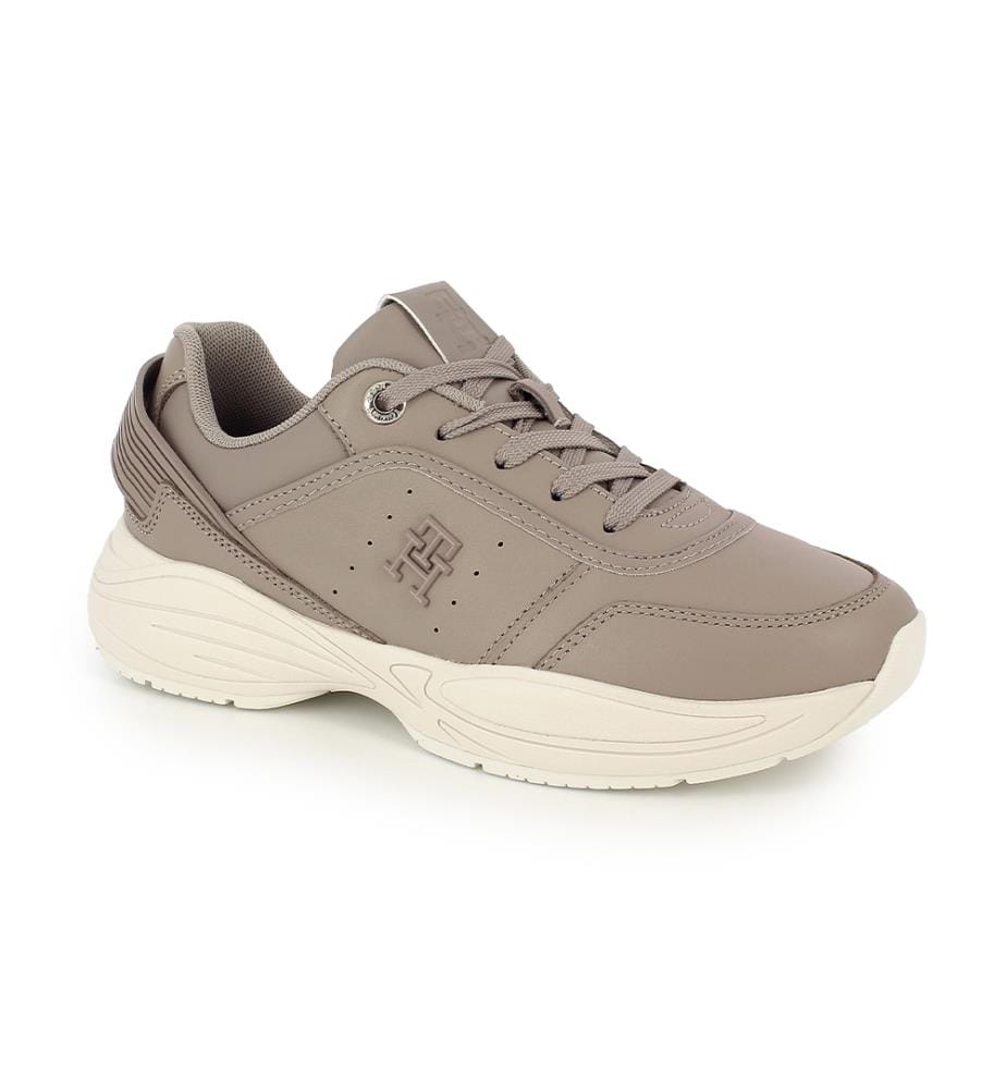 Baskets Tech Heel Runner