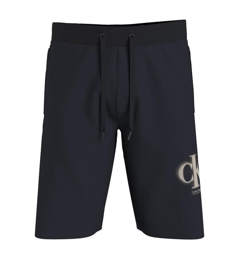 Short Monogram Regular Fit