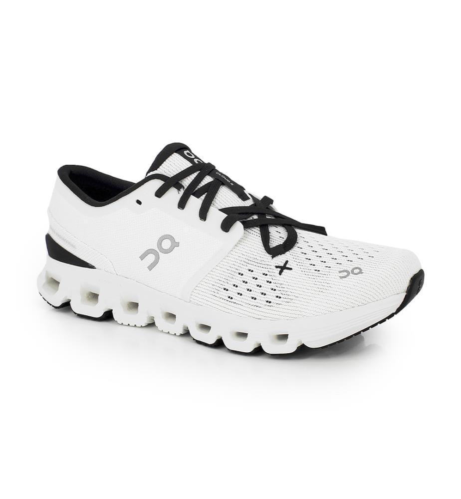 Baskets de Course Cloud X 4 - Blanc et Noir
