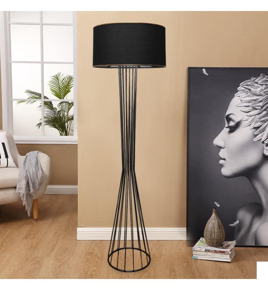 Noir, Lampadaire, 21 X 38 cm, Métal