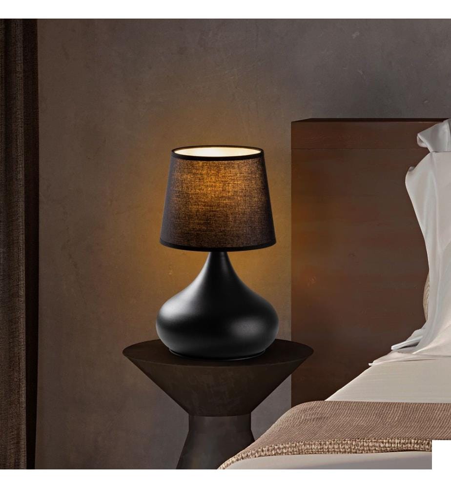 Lampe de table, corps en métal, noire