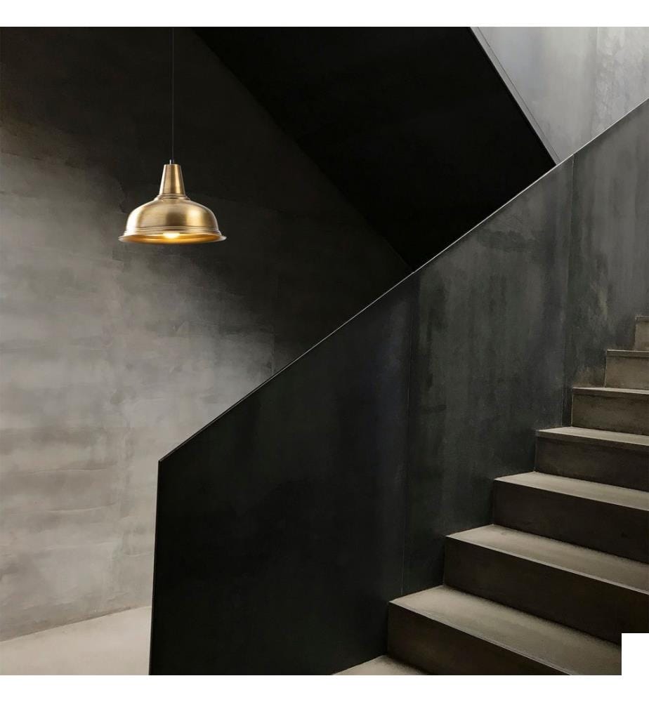 Lustre, or, corps en fer