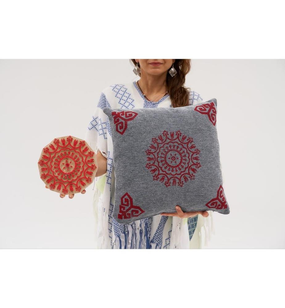 Housse de coussin, gris foncé, 100 % CHENILLE