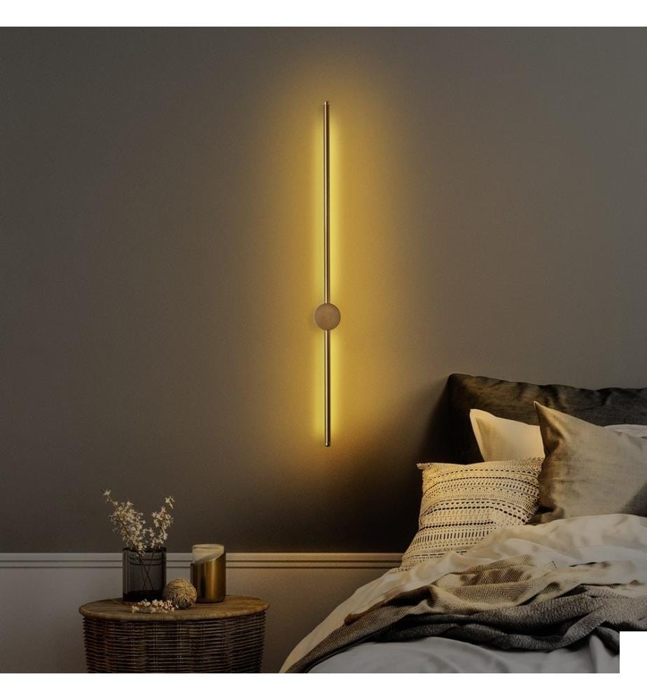 Lampe murale, or, corps en métal, socle en métal