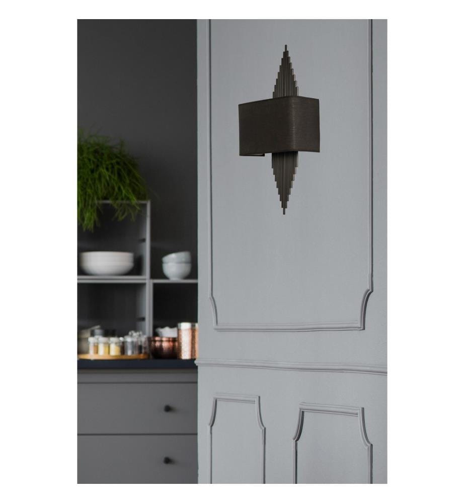 Lampe murale, noire, corps en métal, tissu pour abat-jour