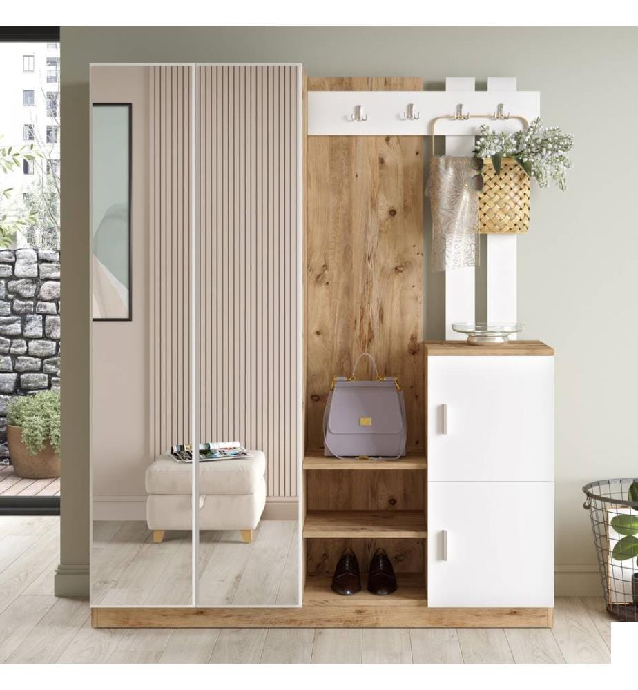 Pine Atlantique, Stand De Vesti