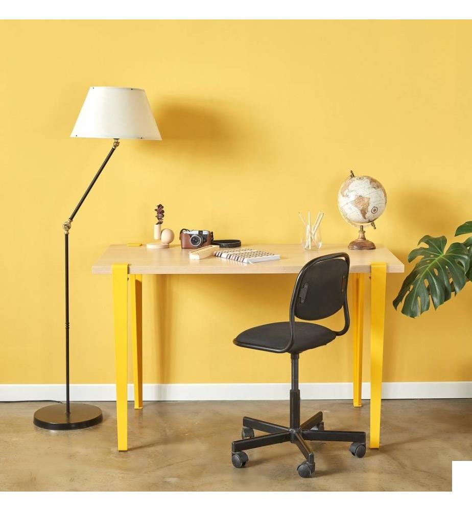 Bureau d'étude, bois jaune, panneau de particules mélaminé