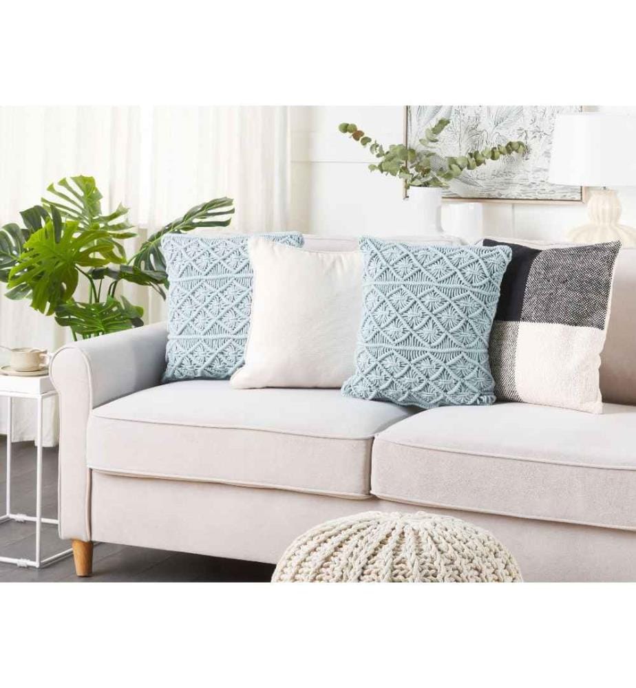 Lot de 2 Coussins Décoratifs Bleus 40 x 45 cm en Macramé avec Losanges pour Salon ou Chambre au Design Scandinave Rustique ou Boho