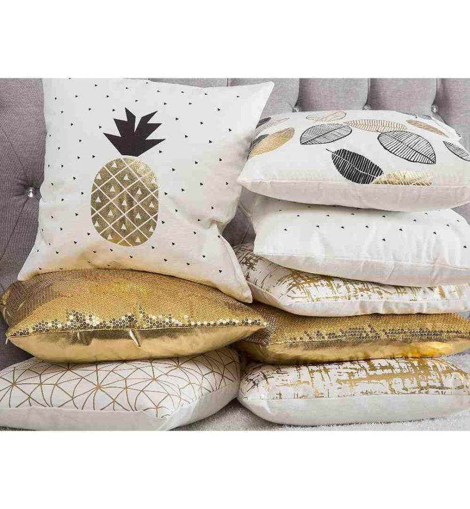 Lot de 2 Coussins Décoratifs 45 x 45 cm en Coton Blanc avec Motif Abstrait Doré pour Style Glamour Moderne ou Scandinave