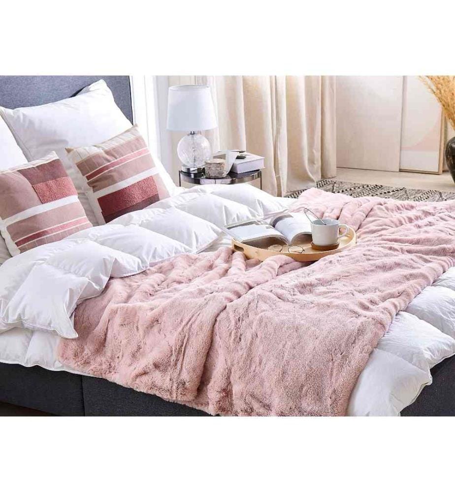 Plaid Couvre Lit Polaire Doublé 200 x 220 cm en Tissu Rose Ultra Doux au Toucher Idéal pour Habiller un Canapé ou Comme Couverture