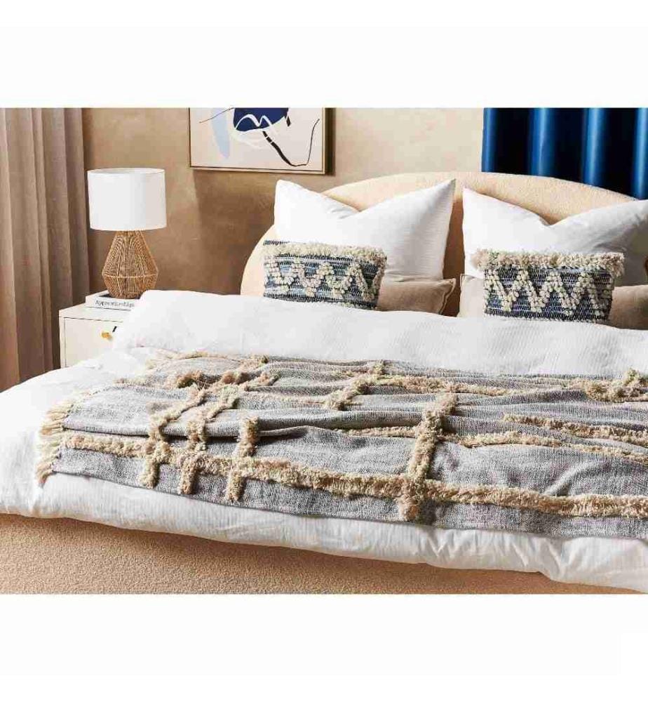 Couvre-Lit Beige et Gris en Coton 130 x 180 cm Faite à la Main Jeté de lit et Canapé ou Fauteuil Cosy Motif Lignes