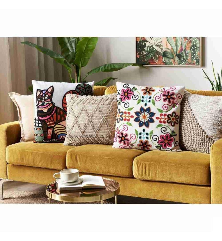Coussin Multicolore en Coton et Laine 50 x 50 cm à Motif Floral Brodé Fait Main avec Housse Amovible et Garnissage pour Intérieur Style Boho