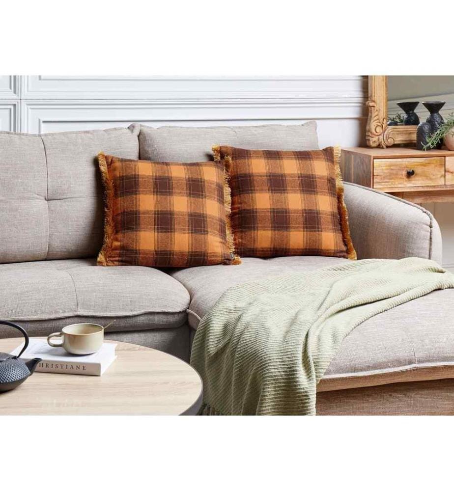 Lot de 2 coussins décoratifs Orange et noir Tissu 45 x 45 cm Housse avec rembourrage Franges Tartan Tricoté Design rétro Salon Chambre à coucher