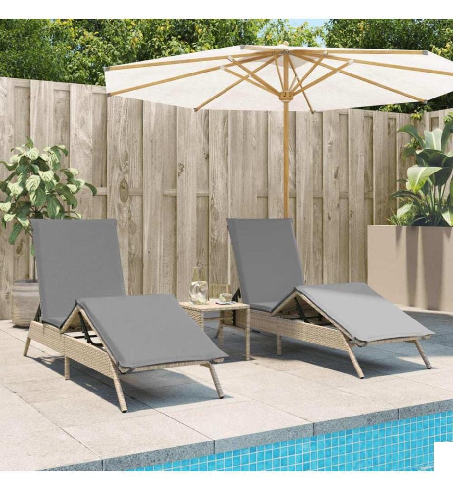 vidaXL Chaises longues avec coussins lot de 2 beige résine tressée