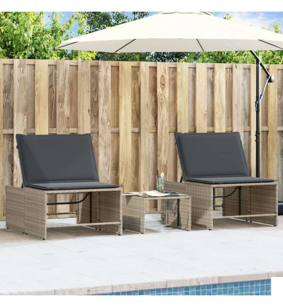 vidaXL Chaises longues 2 pièces avec table en résine tressée gris clair