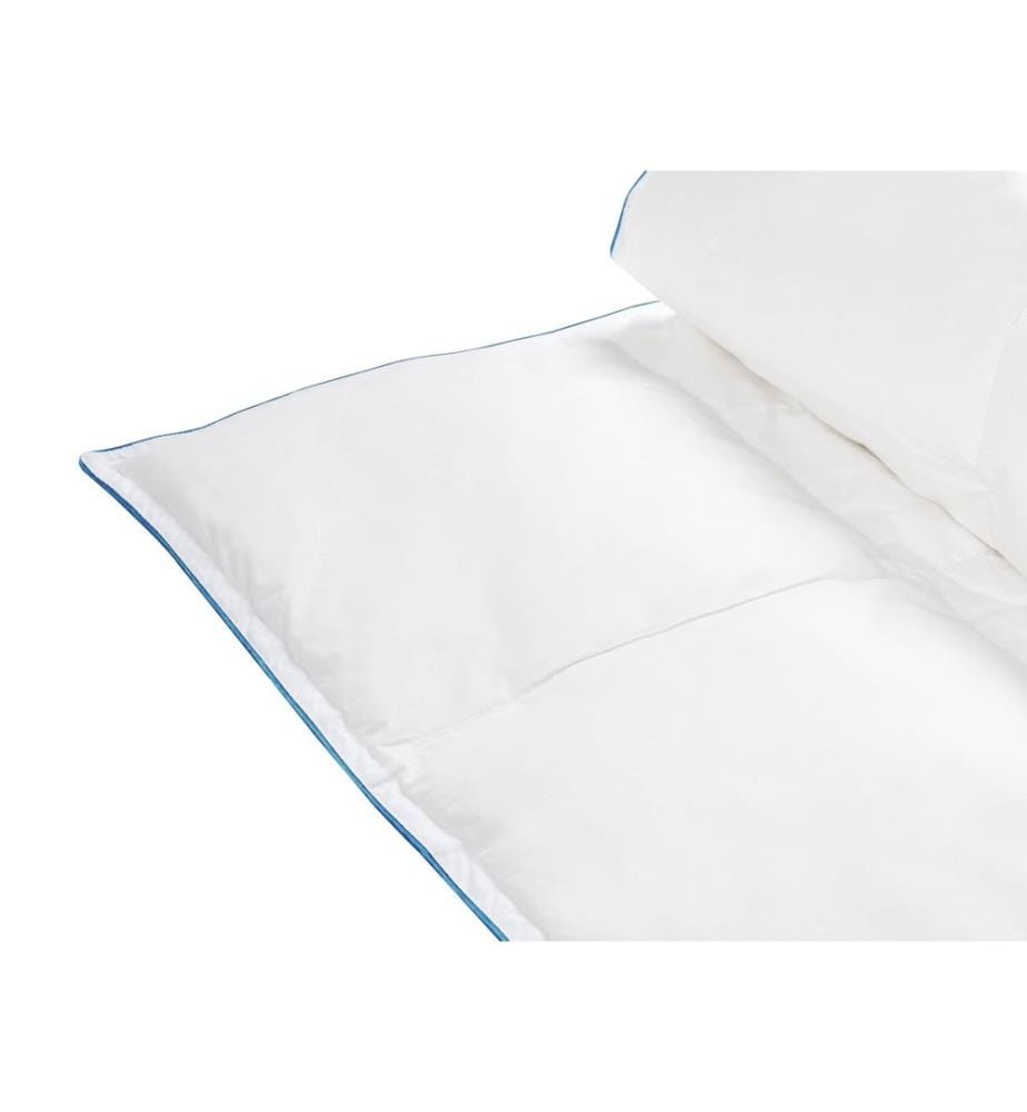 Duvet de plumes de canard Légèrement chaude CERVINO 220 x 240 cm