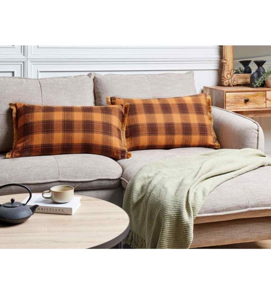 Lot de 2 coussins décoratifs Orange et noir Tissu 40 x 70 cm Housse avec rembourrage Franges Tartan Tricoté Design rétro Salon Chambre à coucher