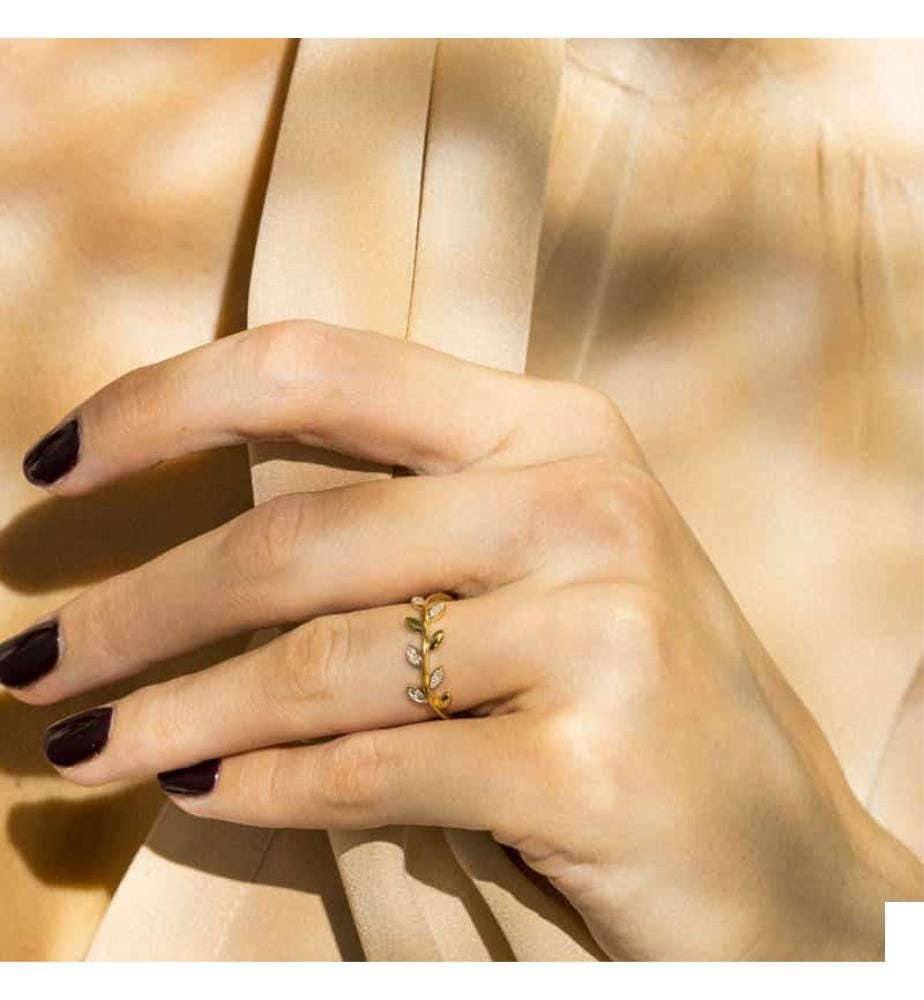 Bague Yilana