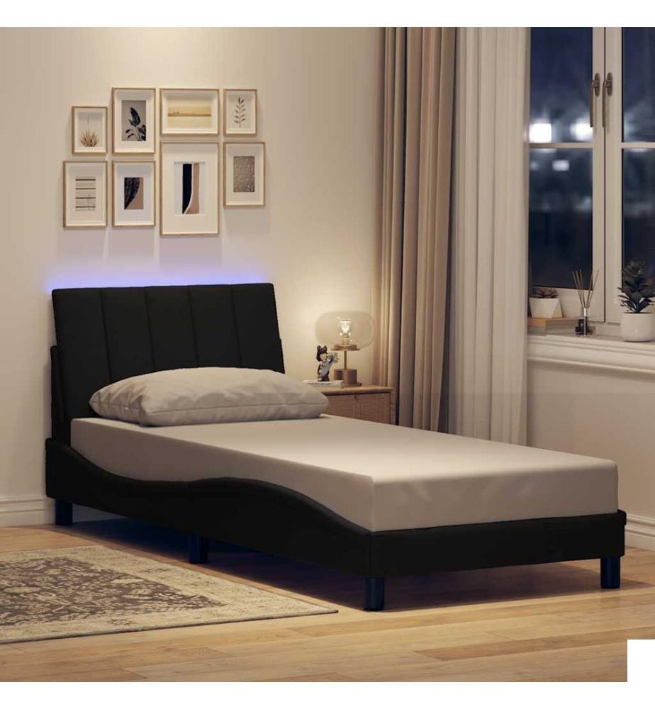 Cadre de lit sans matelas Hanko noir 90x200 cm tissu