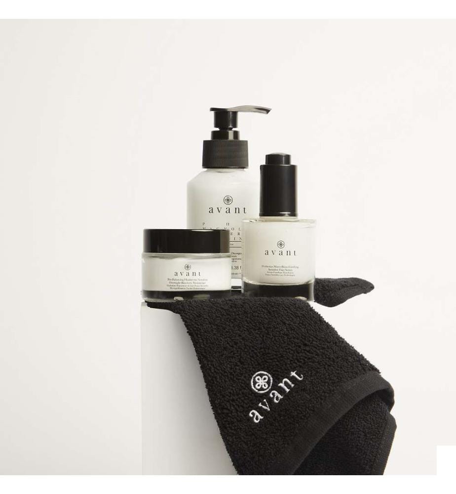 Lot de 5 : Set Routine Peaux Sensibles avec 2 Lingettes Visage Premium  100 ml, 50 ml, 30 ml