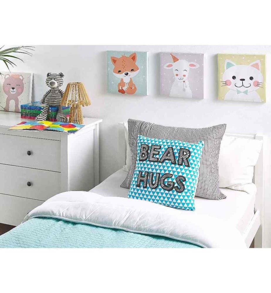 Coussin ou Oreiller Fun Bleu Avec Texte Bear Hugs Pour Enfants ou Ados Parfait pour Chambre de Style Moderne ou Scandinave