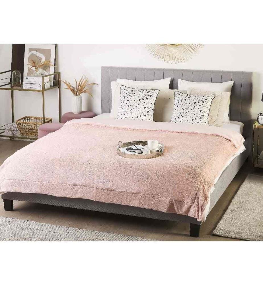 Couvre-Lit Rose en Polyester Ultra Doux Chaud pour l'Hiver et Tout Doux Parfait pour Décorer un Lit de Grande Taille 180 x 200 cm