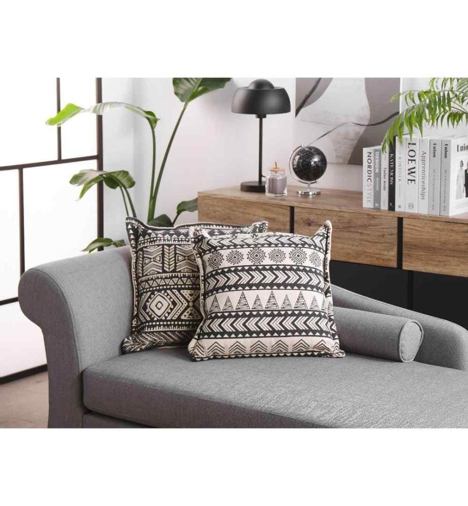 Lot de 2 Coussins Décoratifs Noir Beige Avec Motifs Bohème et Housse Amovible Pour Lit ou Canapé Design et Moderne ou Boho