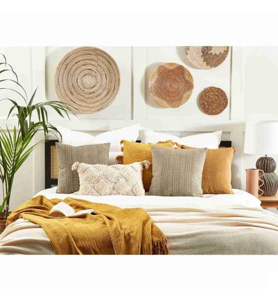 Coussins Décoratifs Taupe en Coton 45 x 45 cm à Motif Géométrique Impression en Feuilles d'Aluminium Décoration Boho Accessoire Lot de 2