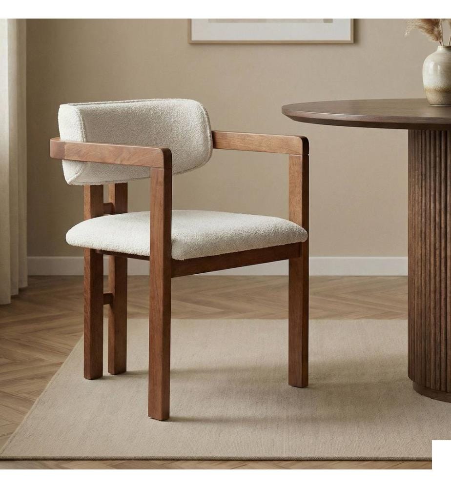 Chaise blanche en noyer, 100 % hêtre.