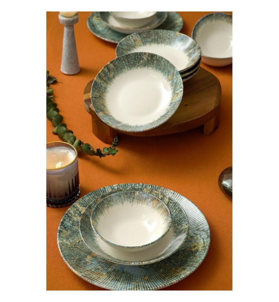 Service de table (18 pièces)
