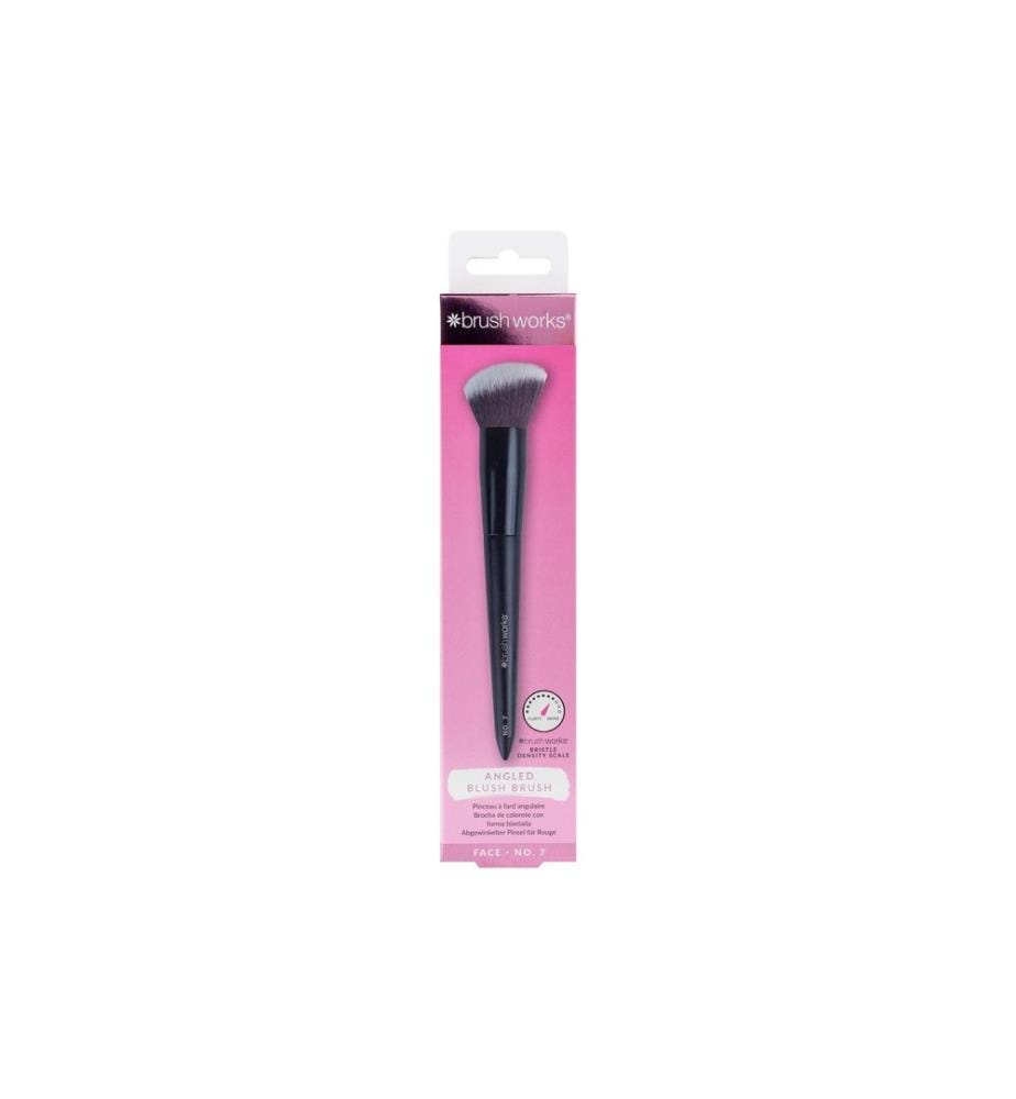 Brushworks Blush Brush Biseautée, poils synthétiques
