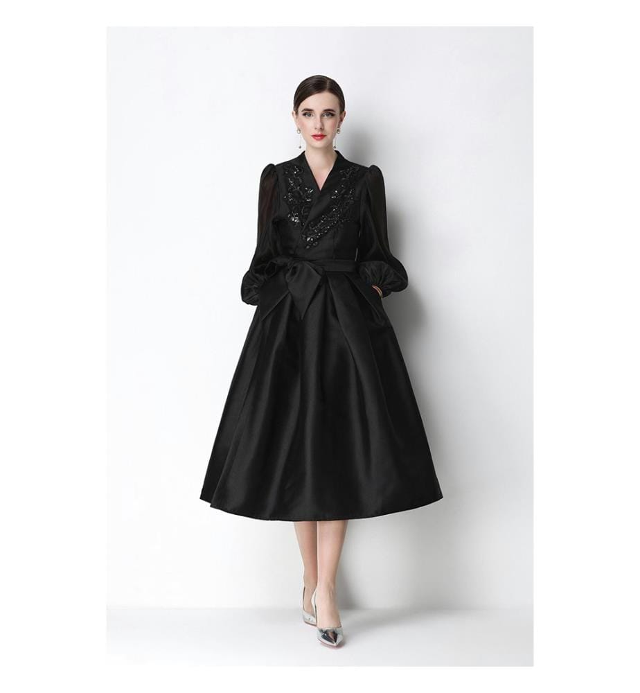 Robe midi en satin perlé, col V - Noir