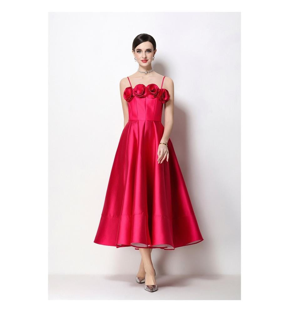 Robe midi en satin à fines bretelles - Fuchsia