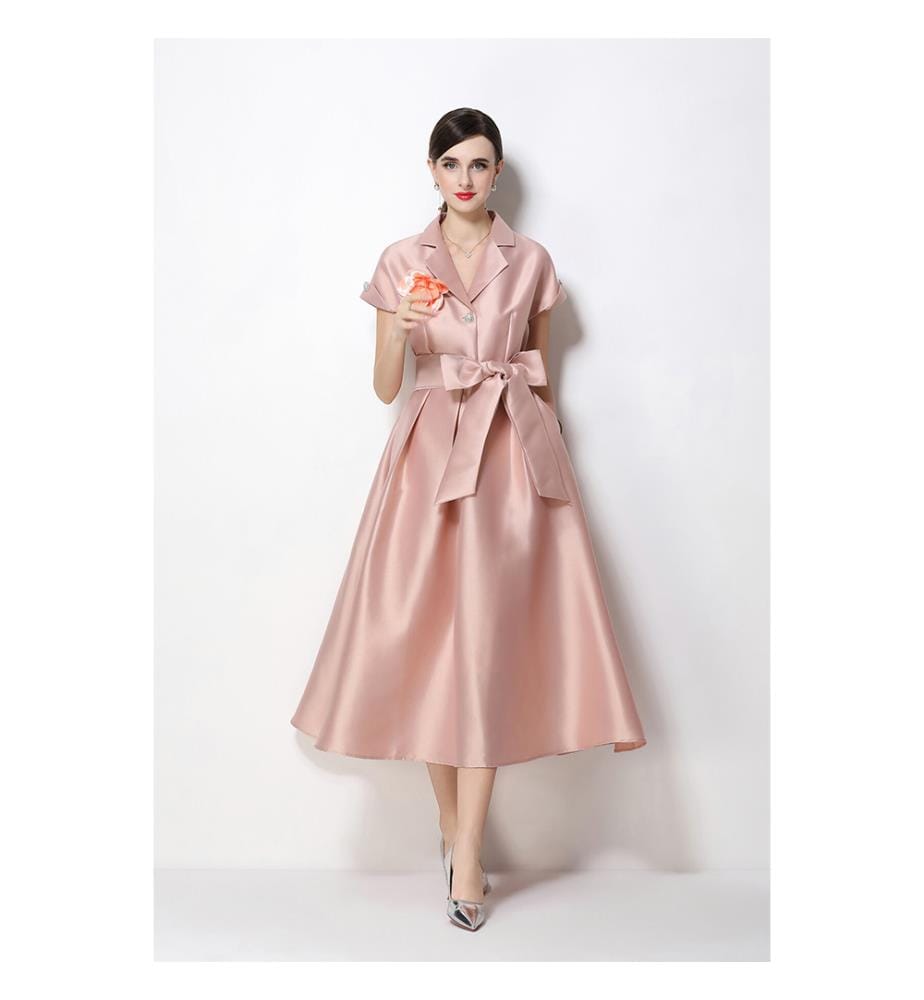 Robe midi en satin avec broche florale et nud - Rose