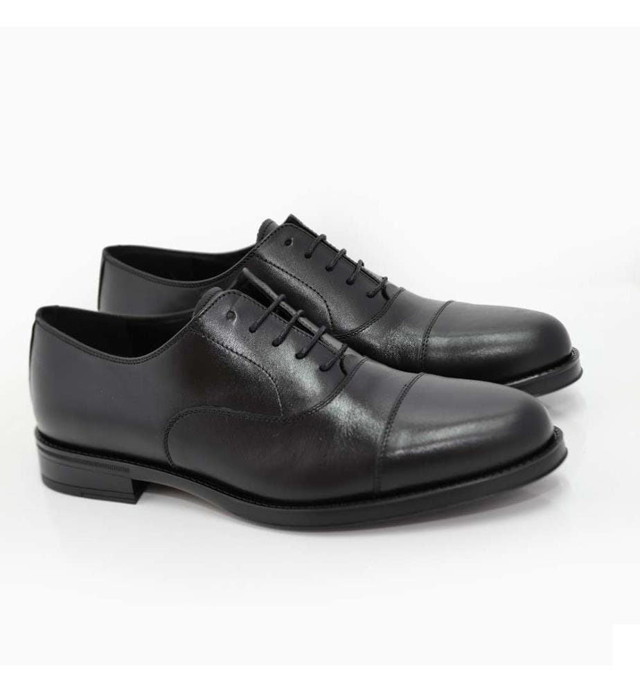 Oxford en cuir noir