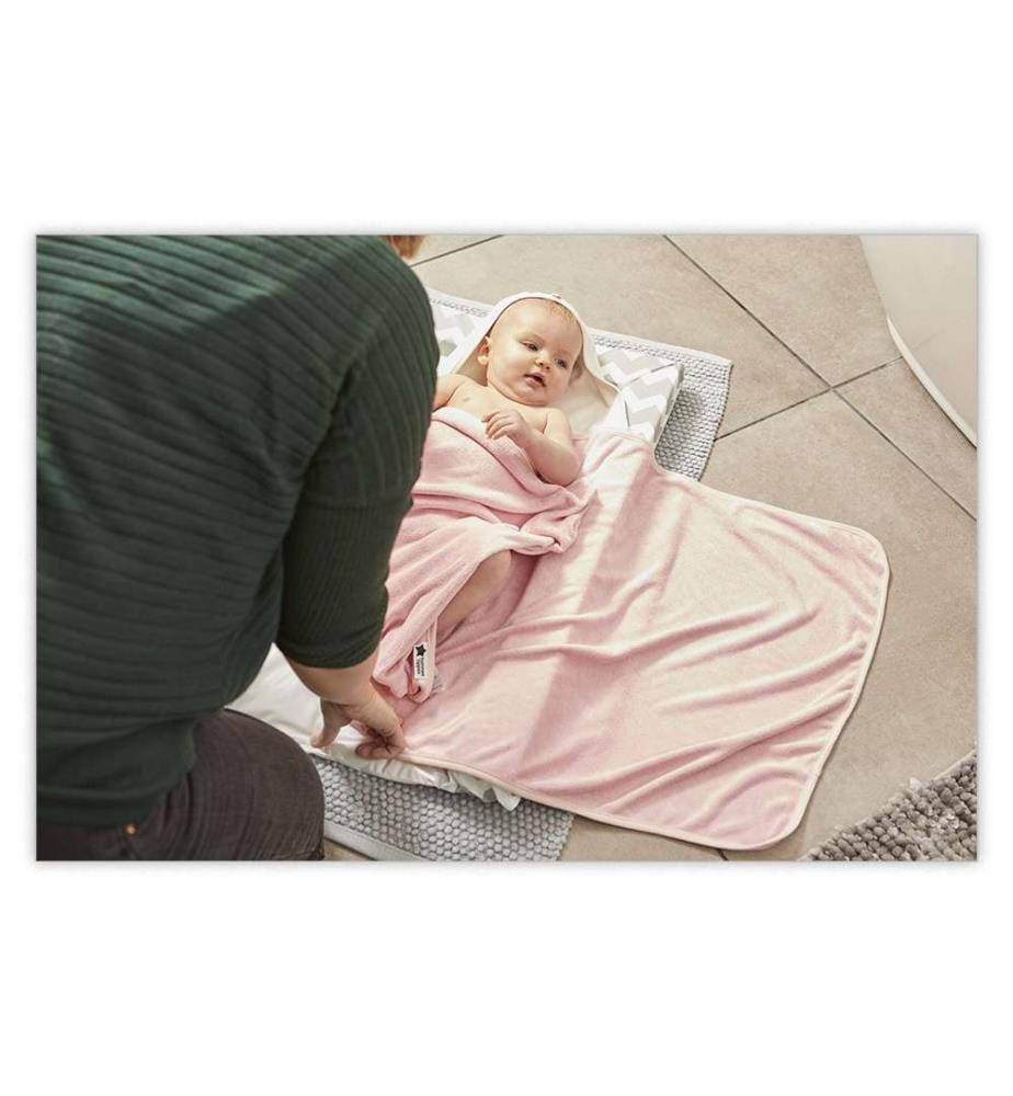 Tommee Tippee Hug n Dry hooded towel for babies … DeinDeal