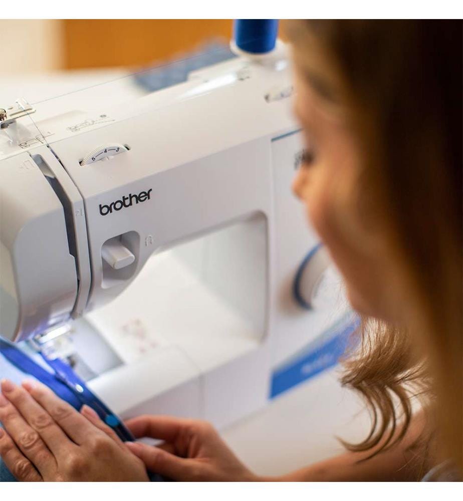 BROTHER Sewing Machine RL425 DeinDeal