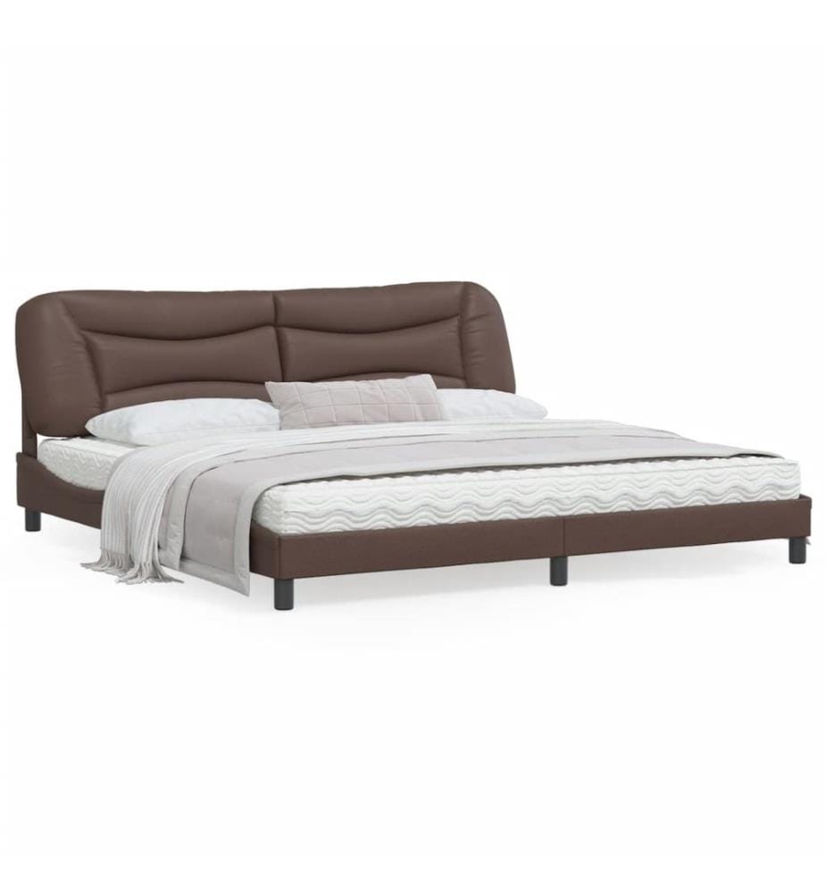 Bettgestell mit LED Braun 200x200 cm Kunstleder