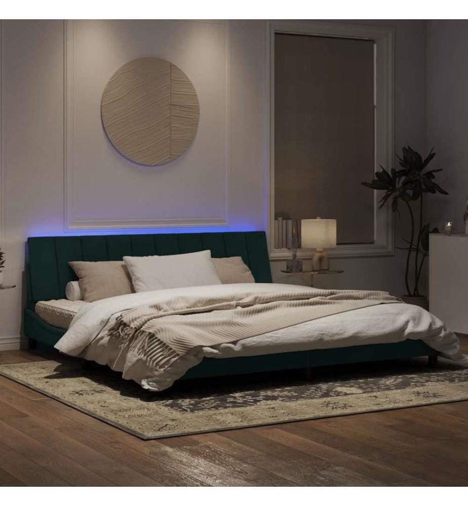 Bettgestell mit LED-Leuchten Dunkelgrün 200x200 cm Samt