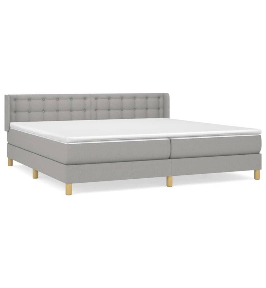 Boxspringbett mit Matratze Hellgrau 200x200 cm Stoff