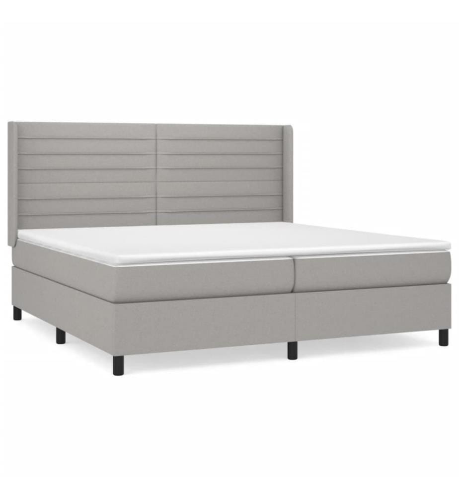 Boxspringbett mit Matratze Hellgrau 200x200 cm Stoff